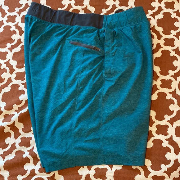 Original T.H.E. from Lululemon - Picture 6 of 9